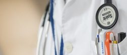 doctor-563428_640